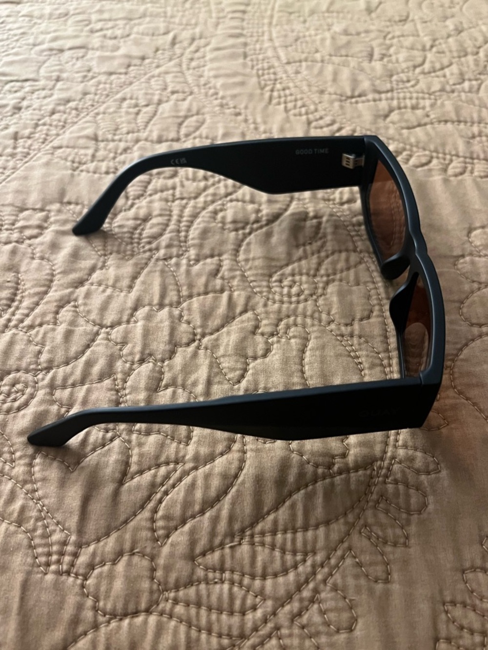 Quay Good Time Sunglasses NWOT - Picture 4 of 12